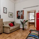 Santa Maria Maggiore Elegant Apartment